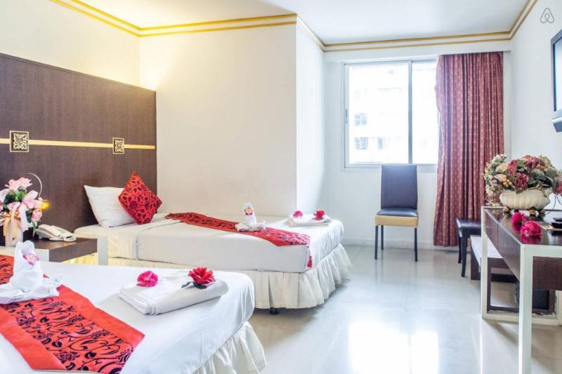 Khurana Inn Банкок Екстериор снимка